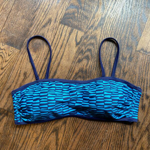 Women's Joe Fresh Bikini Top, Size M, Blue